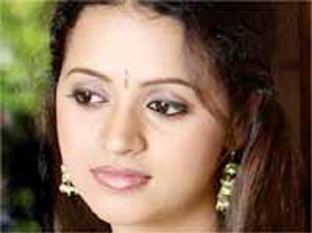 తనను బికినీలో చూడలేరంటున్న భావన