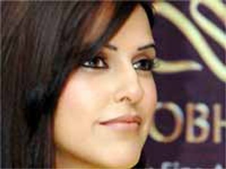 నియంత హిట్లర్ ప్రియురాలిగా బాలీవుడ్ బ్యూటీ