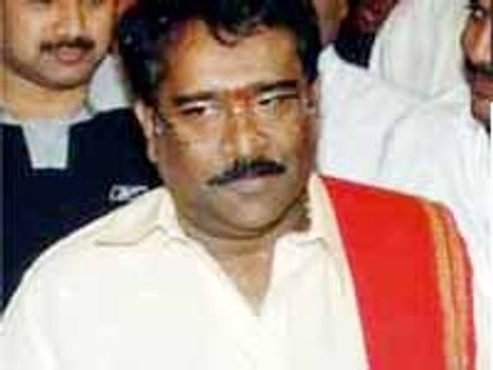 పరుచూరి గోపాలకృష్ణగారి బలహీనత అదేట