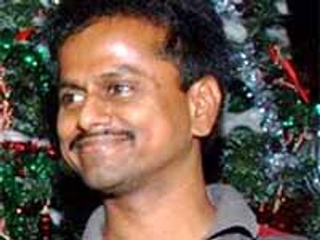 9 కోట్లు డిమాండ్ చేస్తున్న దర్శకుడు