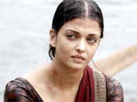 ఎవ్వరికి చెప్పని విషయం అది...ఐశ్వర్య రాయ్