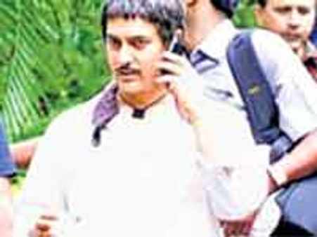 చాకలి పాత్రలో చెలరేగిన సూపర్ స్టార్