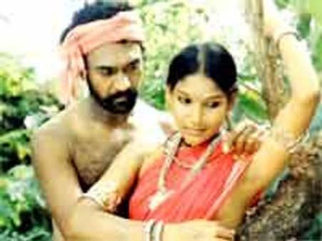 'కొమరం భీమ్' చిత్రం రిలీజ్ డేట్ ఎప్పుడంటే...