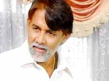 'బాబాల బాగోతం'తేలుస్తానంటున్న సీనియర్ దర్సకుడు