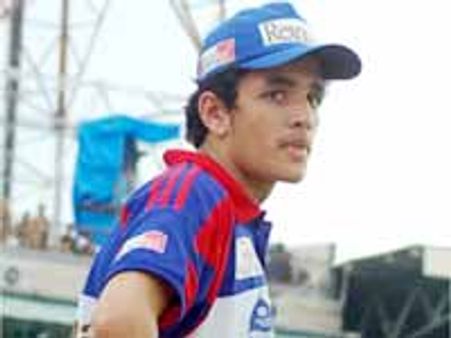 నాగార్జున కుమారుడు అఖిల్ కి ఆ టైటిల్ కావాలిట