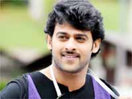 ప్రభాస్ గుర్రం స్వారీ నేర్చుకుంటుంది ఏ చిత్రం కోసం అంటే..?