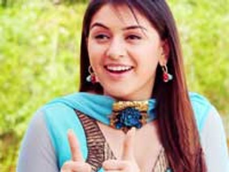 హన్సికకు లవ్ లెటర్స్ రాసేముందు ఈ జాగ్రత్త తీసుకోండి