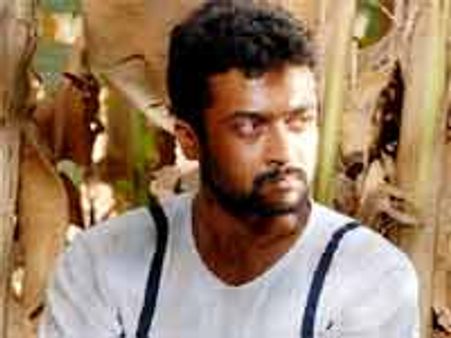 'రక్త చరిత్ర' లో గుండు సీన్ తీసేయమంటూ అల్లు అరవింద్!?