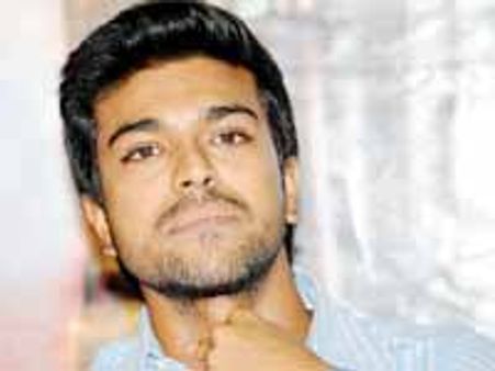 రామ్ చరణ్ అఫిషీయల్ వెబ్ సైట్ క్లోజ్ చేయడం వెనుక రహస్యమేంటి..!?