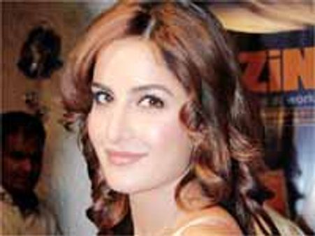 లవర్ కి ట్విస్ట్ ఇచ్చే పనిలో ఆ స్టార్ హీరోయిన్