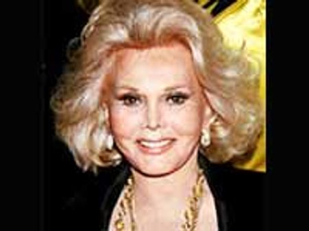 ఆమె మళ్శీ ఆసుపత్రి పాలైంది....!