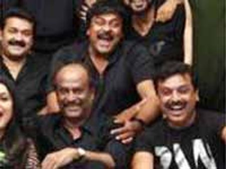 మెగాస్టార్ చిరంజీవి నాకంటే ఎందులో గొప్ప..!?