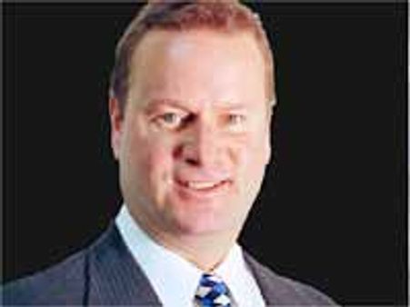 ఆ సెక్స్ టేప్ లో వాళ్శిద్దరూ ఉపయోగించిన చైన్స్, సంకెళ్శు నాకు చాలా కొత్తగా అనిపించింది..!