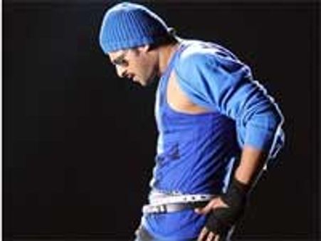 లారెన్స్ అండతో...'రెబెల్' గా మారుతున్న ప్రభాస్