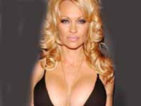 ఇకపై బికినిలలో దర్శనమిచ్చే ప్రసక్తే లేదంటున్న హీరోయిన్...!