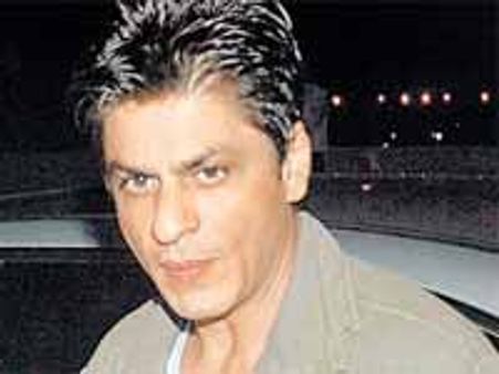 అందరూ మెచ్చిన సినిమా పై షారుఖ్ ఎందుకు మాట్లాడలేదు..!