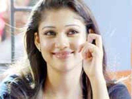 నయనతార పిచ్చితో నేను కన్ ఫ్యూజన్ లో పడ్డాను .!?