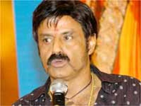 'మహేష్ ఖలేజా' ని మిస్సవద్దు అంటున్న బాలకృష్ణ