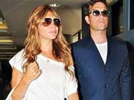 అమ్మాయి పుడితే చచ్చినంతకాలం కాపలా కాయలేక చావాలి...!