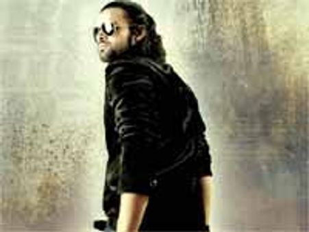 చిరంజీవి మేనల్లుడు ఎంట్రీ చిత్రం కథ ఇదా?