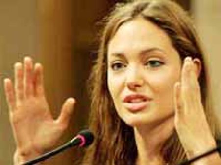 బోస్నియా ముస్లిమ్ మహిళను రేపు చేయడమే కాదు మాంచి రోమాన్స్ స్టోరీ కూడా ..