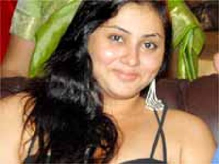 సెక్స్ వర్కర్ పాత్ర కోసం నమితకు కరుణానిధి రికమండేషన్