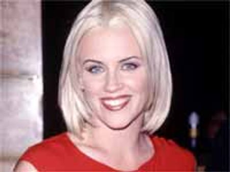 మా ఇద్దరి మధ్య దాపరికాలు లేకపోవడానికి కారణం మా నిజాయితి..