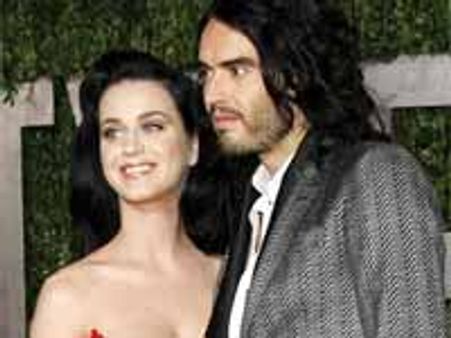 పెళ్శికి ముందు జరిగే బ్యాచిలర్ పార్టికి భీభత్సంగా ప్లాన్ చేసిన హీరో...