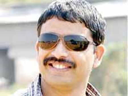 'బృందావనం' హిట్టయినా ఆనందం లేదు...దిల్ రాజు