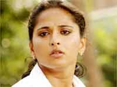 మహేష్ బాబుతో పోటీగా చేయడానికి చాలా కష్టపడ్డాను...!?