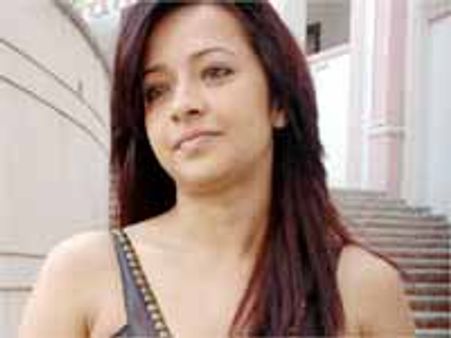 తెలుగు తెరకు రీమా సేన్ సోదరి దీషా సేన్