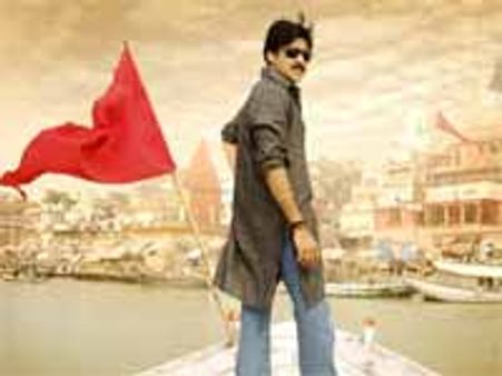 పవన్ కళ్యాణ్ తండ్రి పాత్రలో ఆ దర్శకుడునే...