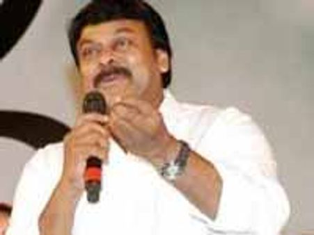 వెయ్యిమంది రామ్ చరణ్ లు కలిసినా ఒక్క చిరంజీవి కాడు