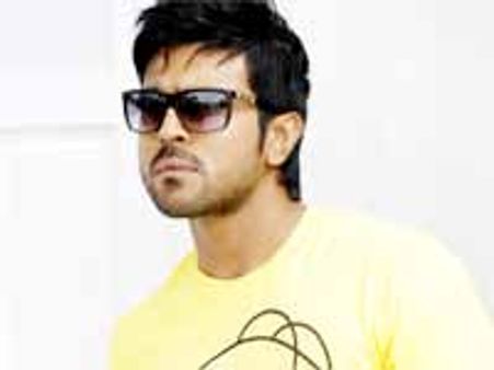 నైజాం, సీడెడ్ లో ‘ఆరెంజ్’ రికార్డుల మోత...