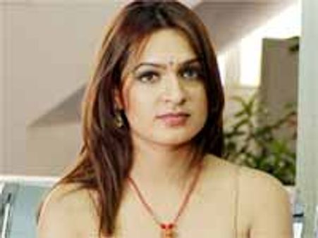 దేనికైనా రెడీ అంటున్నా బన్నీ ఫస్ట్ లవర్....