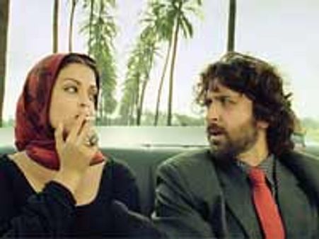 ఐశ్వర్యరాయ్ సిగెరెట్ కాల్చటం ప్రజలను ప్రభావితం చేస్తుంది