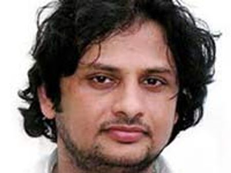 మరో దశాబ్దానికి నటుడిగా జూ. ఎన్టీఆర్..సురేంద్ర రెడ్డి