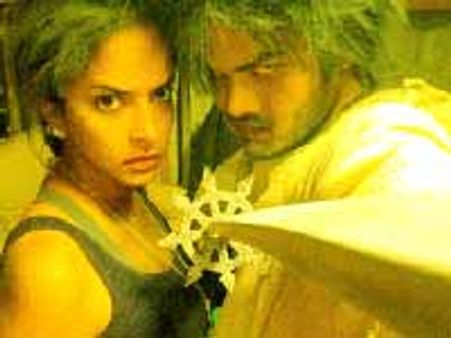 జనాన్ని బెదరగొడుతున్న మంచు మనోజ్-లక్ష్మీ ప్రసన్న...