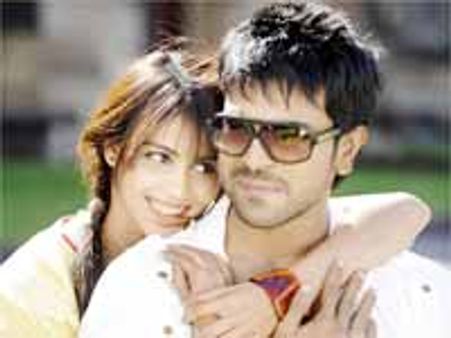 అలా చెయ్యకపోతే 'ఆరెంజ్' చిత్రం తెలంగాణలో ఆడనివ్వం