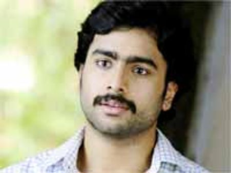 'ఆంజనేయులు' దర్శకుడు పరుశరామ్ నెక్ట్స్ ఆ హీరోతో