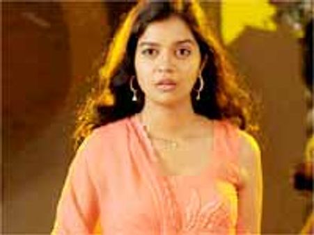 ఇంతా చేస్తే కలర్స్ స్వాతి కొద్దిసేపే కనపడుతుంది