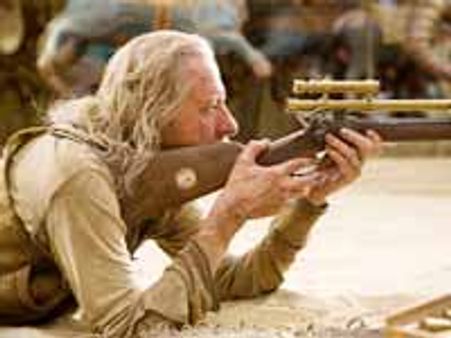 అధ్బుతమైన గ్రాఫిక్స్, కత్తి యుద్దాలు 'మగధీరుడు ఒక్కడే' కే సాధ్యం