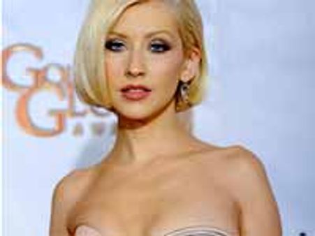 ఇంటర్నెట్ లో దర్శనమిస్తున్న క్రిస్టినా ఆక్విలేరా శృంగార ఫోటోలు..