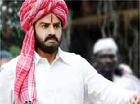 దాసరి ప్లాన్-బాలయ్య మెగా స్టంట్ తెలంగాణాలో వర్కఅవుట్ అవుతుందా....