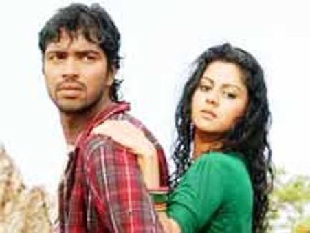 కాంతారావు కాలం నాటి కథే గానీ...('కత్తి కాంతారావు' రివ్యూ)