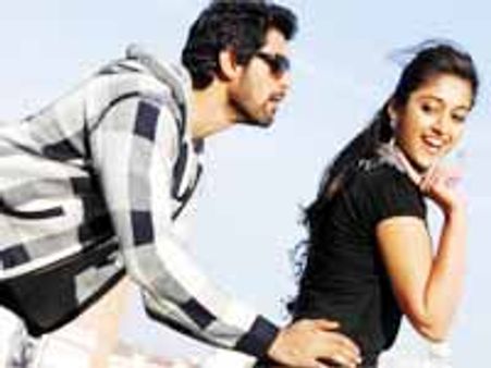 పూరీ జగన్నాధ్ 'నేను.. నా రాక్షసి' లేటెస్ట్ ఇన్ఫో ...