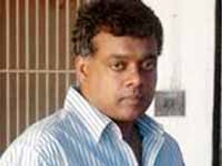 గౌతమ్ మీనన్ స్ట్రైయిట్ తెలుగు చిత్రం ఆ హీరోతో కన్ఫర్మ్