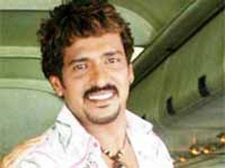 రజనీ గా 'ఉపేంద్ర'...తెలుగువారికి ఓ విచిత్రమైన ట్విస్టు