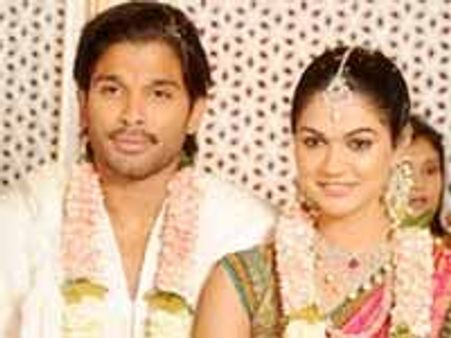 అల్లు అర్జున్, స్నేహా రెడ్డిల పెళ్శి రోజు అదేనా..