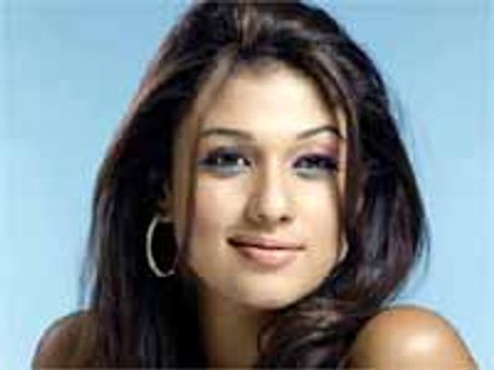 నయనతార విషయమై ఆ హీరోకు ప్రభుదేవా వార్నింగ్